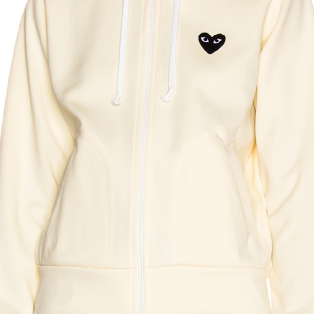 Sweatshirt - Picture 2 of 6